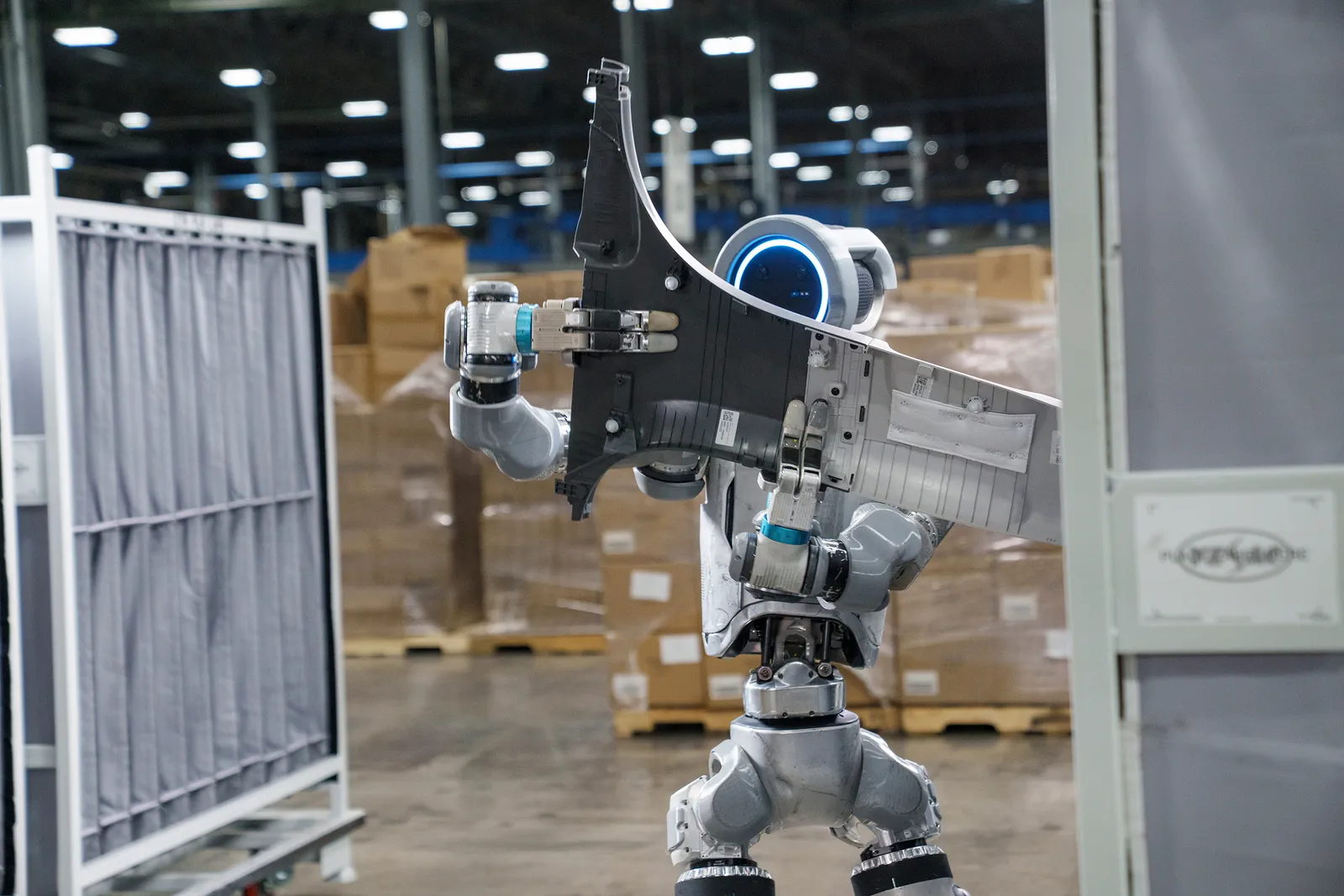 Atlas humanoid robot